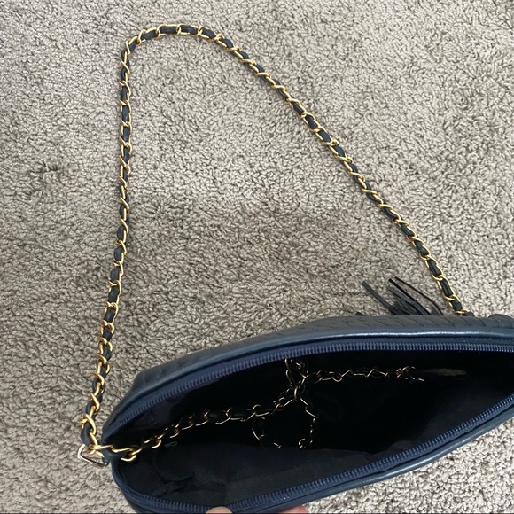 Vintage Navy Quilted Leather Gold Chain Strap Tassel Shoulder handbag crossbody - Picture 16 of 16